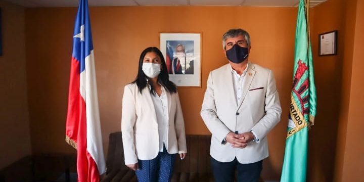 9.7 Visita alcalde Vicuña