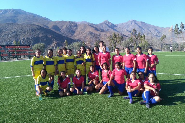 Futbol-femenino-Rio-Hurtado-1