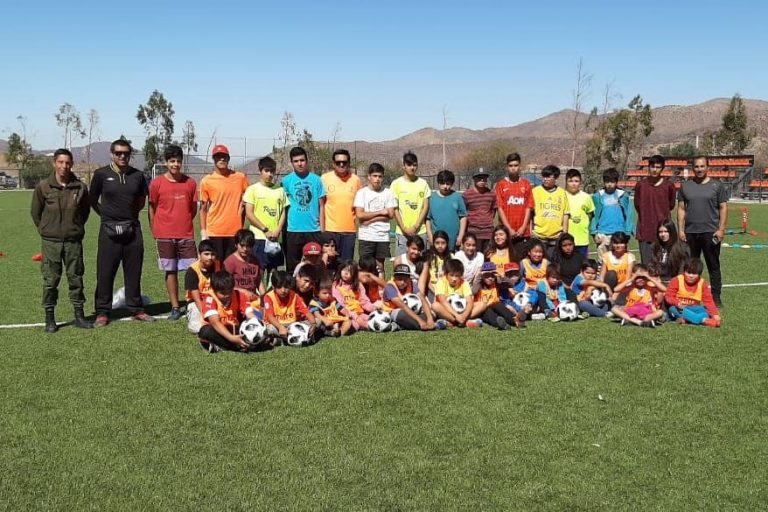 Academia-Futbol-Rio-Hurtado