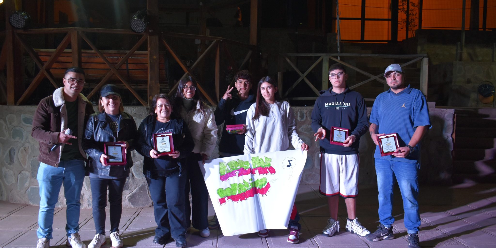 363837977_330053952683687_5387172985465044657_n