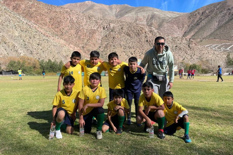 Academia-Municipal-de-Futbol
