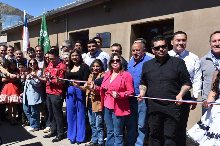 Río Hurtado inauguración Casa de la Cultura